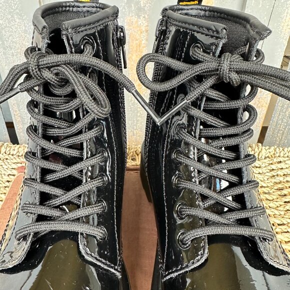 Dr. Martens 1460 J Patent Lamper Lace Up Boot Black Sz L5, M4 NWOB - Picture 4 of 15